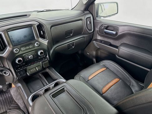 Used 2020 GMC Sierra 1500 AT4 w/ AT4 Premium Package AWD/4WD image 25