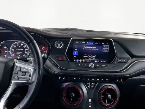 Used 2019 Chevrolet Blazer RS image 11