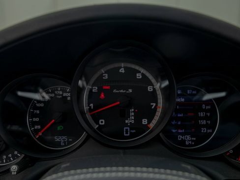 Used 2019 Porsche 911 Turbo S image 40