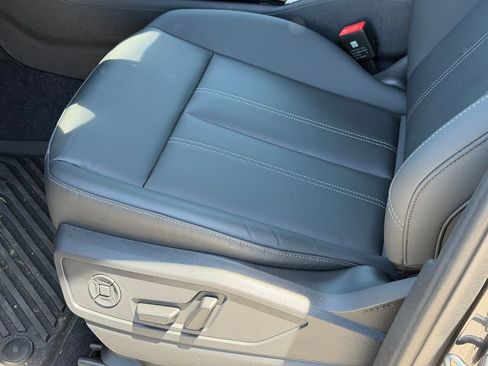 New 2025 Audi Q5 Premium AWD/4WD image 16