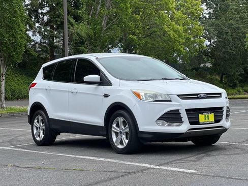 Used 2013 Ford Escape SE image 7