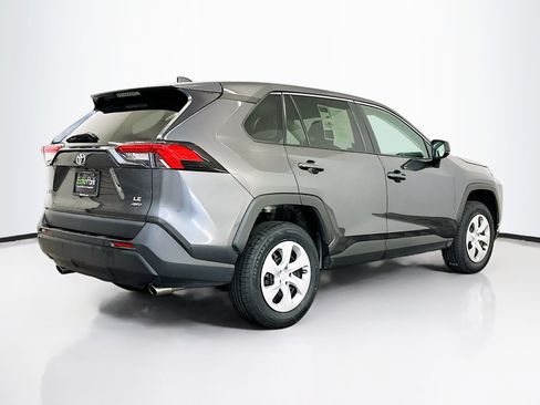 Used 2024 Toyota RAV4 LE image 9