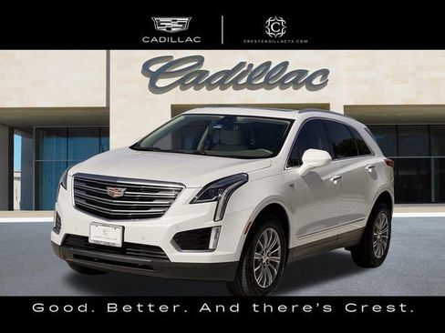 Used 2018 Cadillac XT5 Luxury w/ Driver Awareness Package image 9