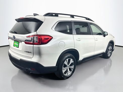 Used 2025 Subaru Ascent Premium AWD/4WD image 10