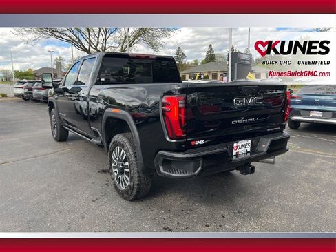 New 2026 GMC Sierra 3500 Denali Ultimate AWD/4WD image 7