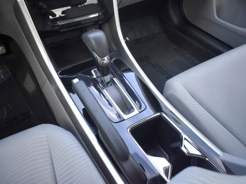 Used 2016 Honda Accord LX image 30