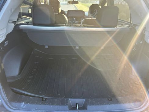 Used 2017 Subaru Crosstrek 2.0i Limited AWD/4WD image 11