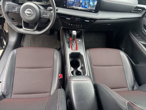 Used 2026 Nissan Kicks SR FWD image 14