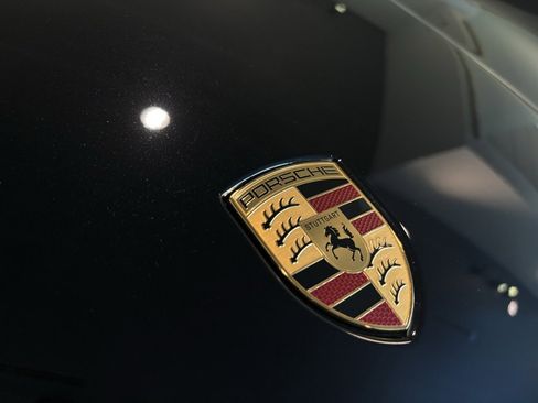 Certified 2026 Porsche Cayenne Coupe image 37