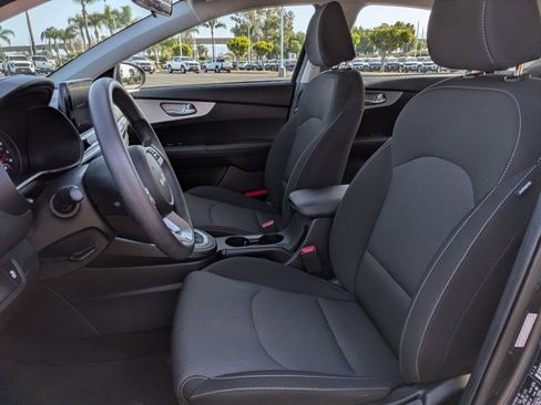 Used 2024 Kia Forte LXS image 15