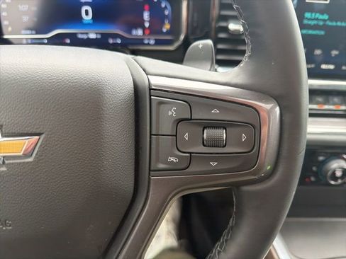 Used 2025 Chevrolet Silverado 1500 High Country w/ High Country Premium Package AWD/4WD image 28