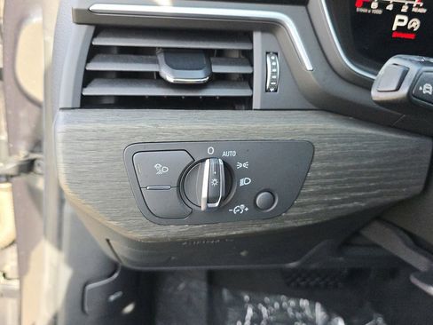 Used 2022 Audi A5 2.0T Premium Plus w/ Premium Plus image 33