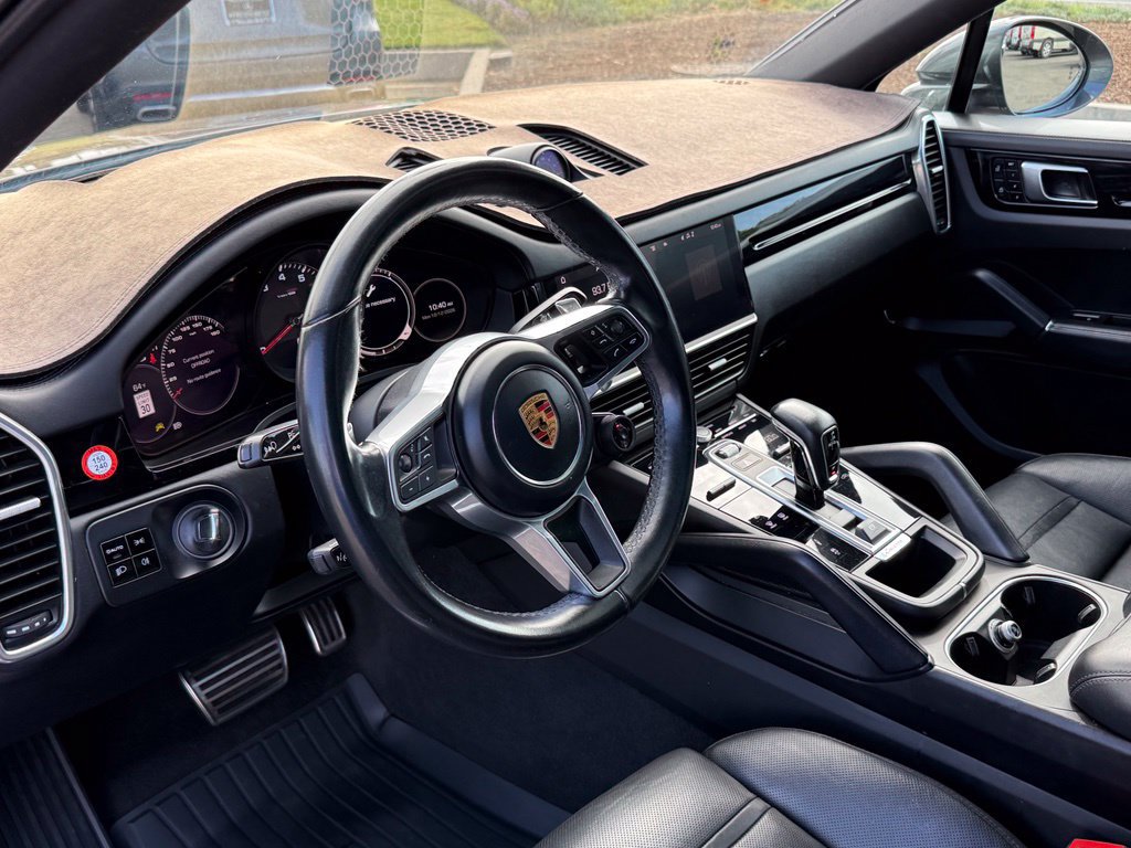 Used 2021 Porsche Cayenne S AWD/4WD image 18