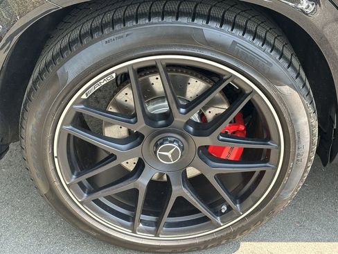 Certified 2025 Mercedes-Benz GLE 63 AMG S w/ Driver Assistance Package image 23