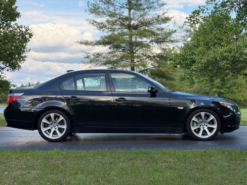 Used 2004 BMW 545i Sedan RWD image 4