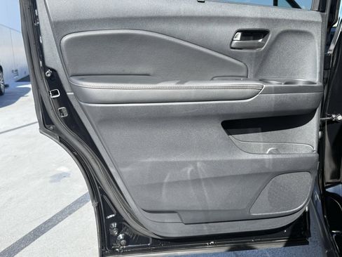 Used 2022 Honda Pilot TrailSport image 41