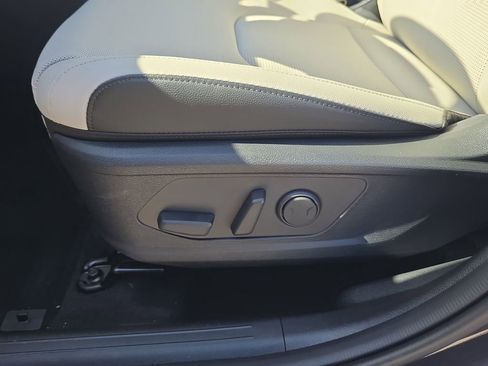 New 2026 Kia Sportage EX FWD image 21