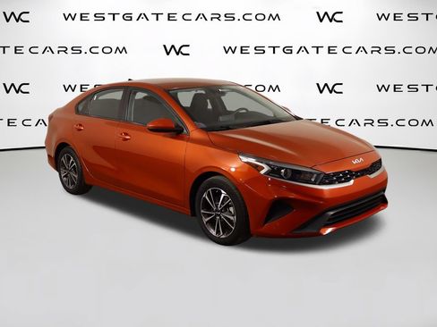 Used 2024 Kia Forte LXS FWD image 39