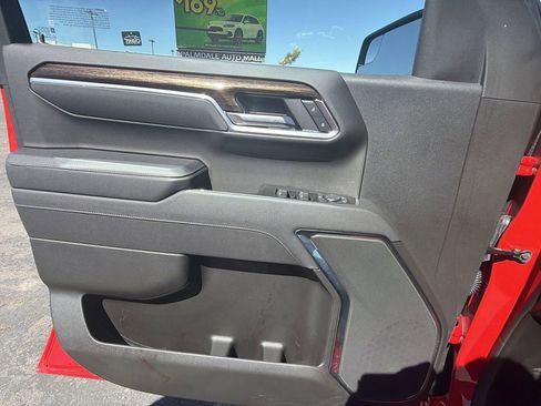 Used 2026 GMC Sierra 1500 Elevation image 14