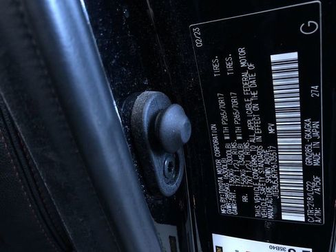 Used 2023 Toyota 4Runner TRD Off-Road Premium image 33