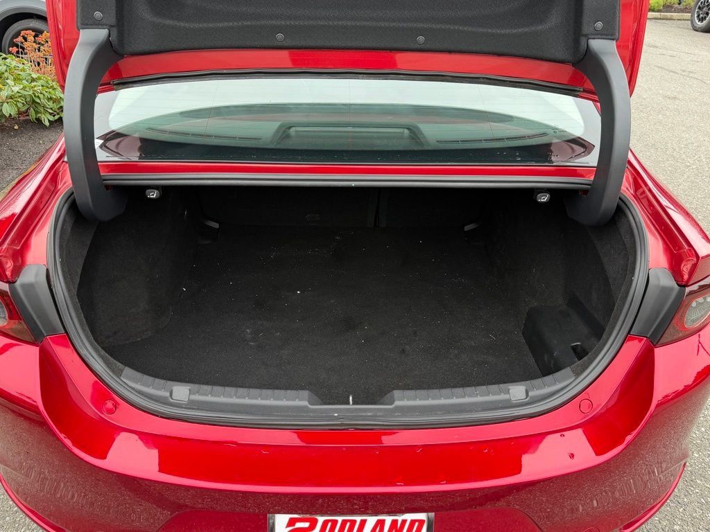 Used 2021 MAZDA MAZDA3 s FWD image 10