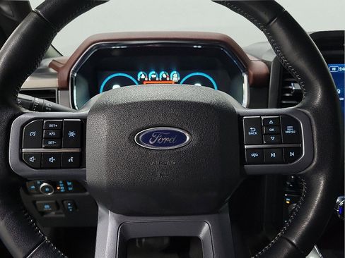 Used 2023 Ford F150 Lariat image 18
