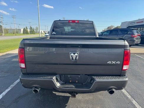 Used 2015 RAM 1500 Express AWD/4WD image 6