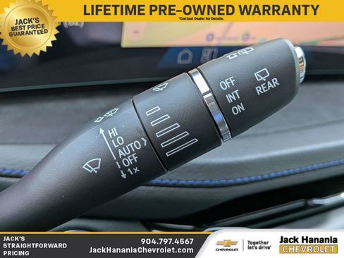 Used 2025 Cadillac XT4 Sport FWD image 32