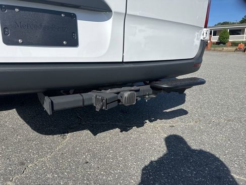 Used 2025 Mercedes-Benz Sprinter 2500 image 25