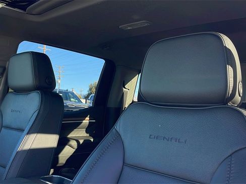 New 2026 GMC Sierra 1500 Denali w/ Denali Reserve Package image 13