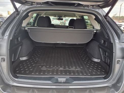 Certified 2025 Subaru Outback Premium image 20