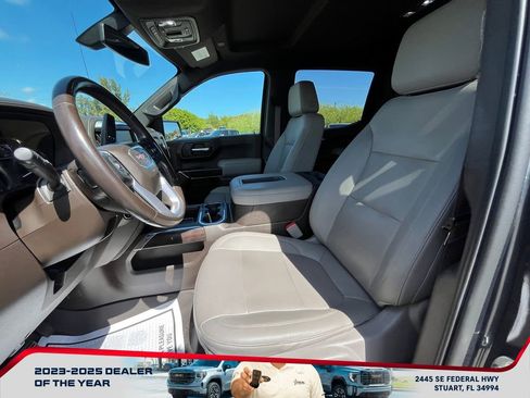 Used 2021 GMC Sierra 1500 SLT w/ SLT Premium Package image 10