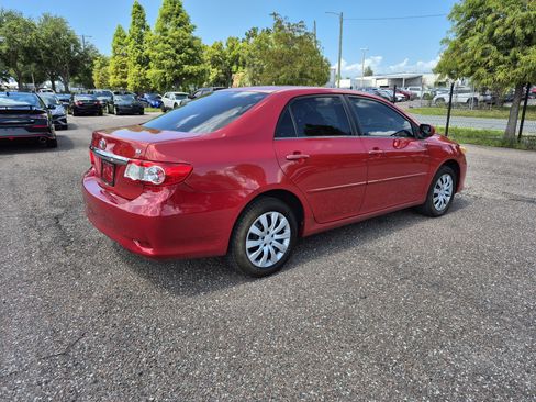 Used 2013 Toyota Corolla LE FWD image 8