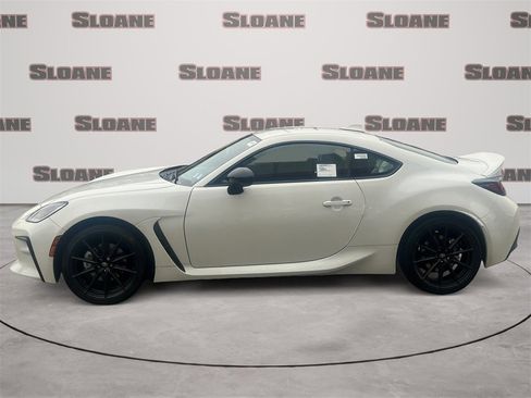 New 2026 Toyota GR86 Premium image 2