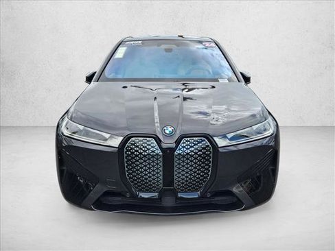 Used 2024 BMW iX xDrive50 w/ Sport Package AWD/4WD image 2