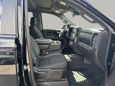 Used 2024 Chevrolet Silverado 1500 Custom image 14