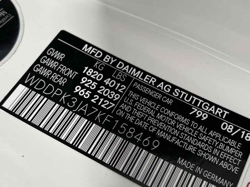 Used 2019 Mercedes-Benz SLC 300 w/ Premium Package image 41