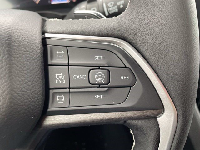 New 2026 Jeep Grand Cherokee Altitude AWD/4WD image 15