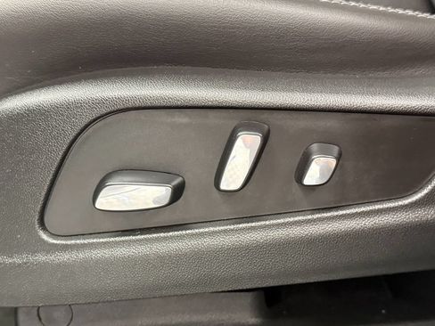 Used 2020 Cadillac XT5 Premium Luxury AWD/4WD image 28