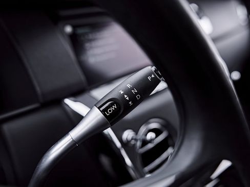 Used 2020 Rolls-Royce Cullinan AWD/4WD image 69