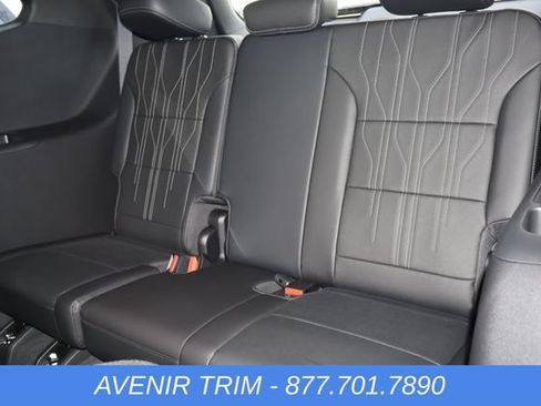 New 2026 Buick Enclave Avenir w/ Super Cruise Package AWD/4WD image 15