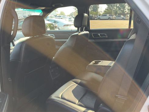 Used 2016 Ford Explorer Sport AWD/4WD image 4