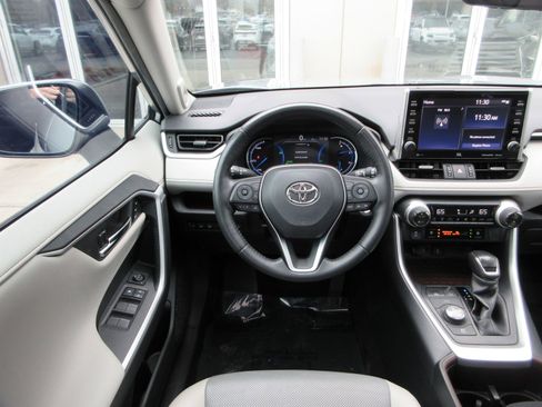 Used 2022 Toyota RAV4 Limited w/ Limited Grade Weather Package image 35