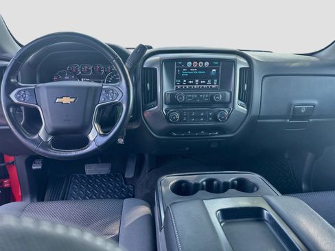 Used 2018 Chevrolet Silverado 1500 LT AWD/4WD image 21