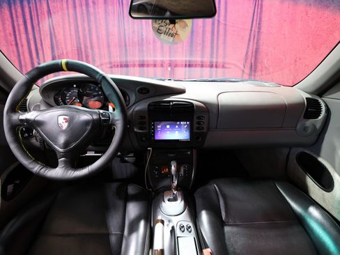 Used 2001 Porsche 911 Carrera image 15