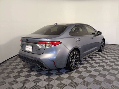 Used 2022 Toyota Corolla SE FWD image 5