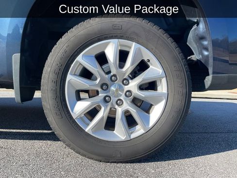 Used 2022 Chevrolet Silverado 1500 Custom image 11