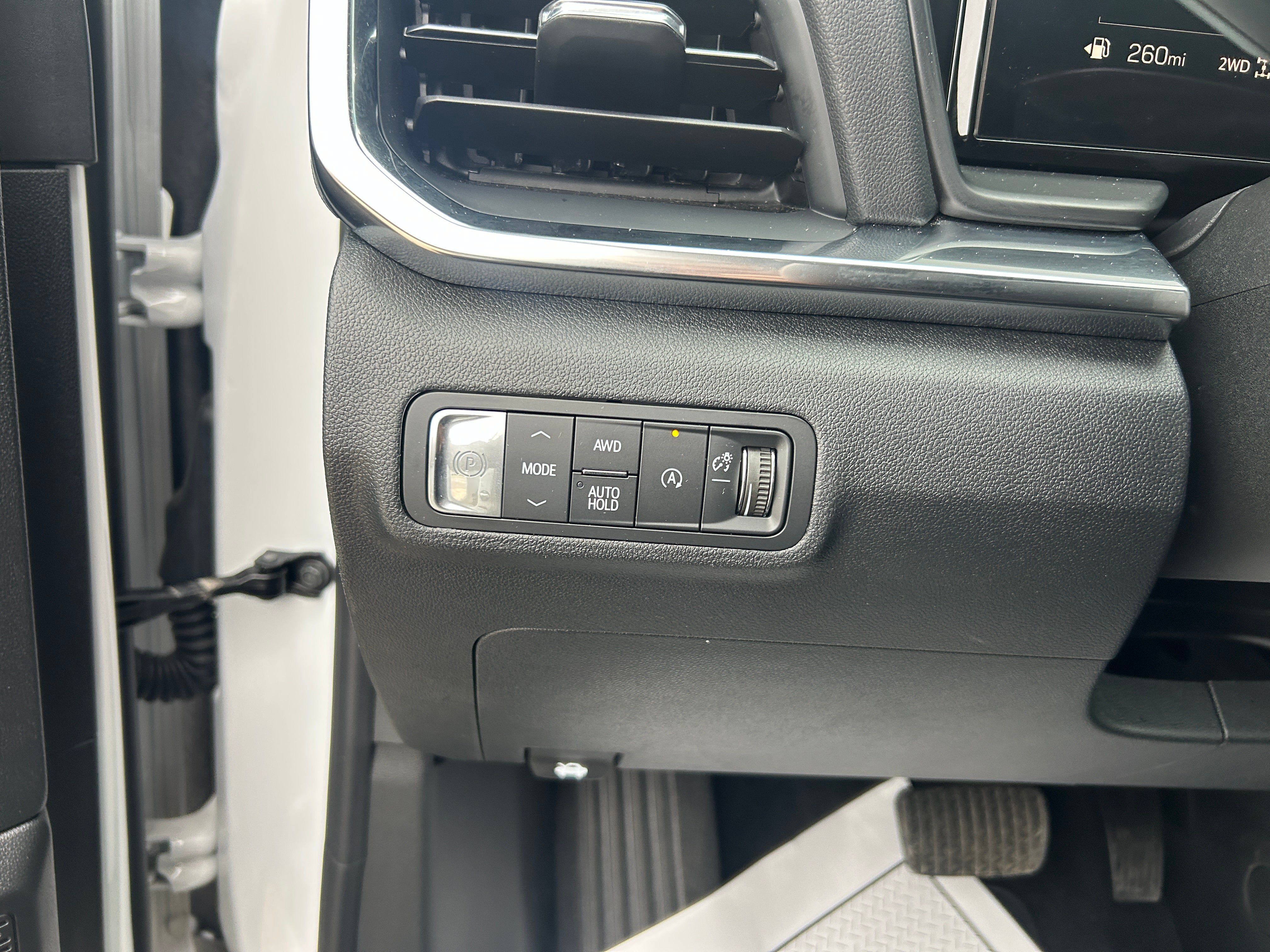 Used 2026 GMC Terrain Elevation AWD/4WD image 18