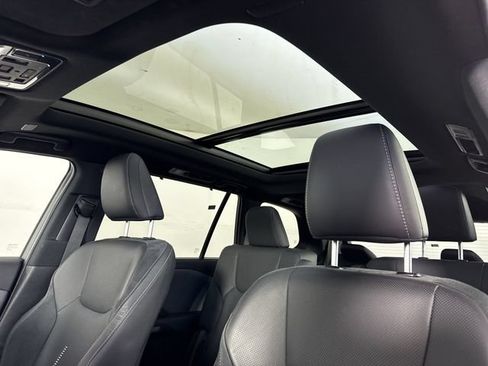 Certified 2025 Lexus TX 350 AWD w/ Technology Package image 20