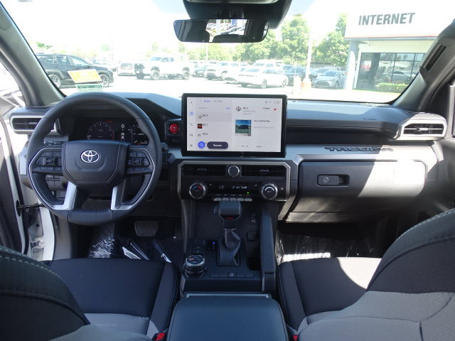 New 2026 Toyota Tacoma TRD Off-Road AWD/4WD image 16